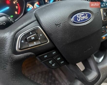 Синій Форд Ескейп, об'ємом двигуна 1.5 л та пробігом 147 тис. км за 9300 $, фото 23 на Automoto.ua