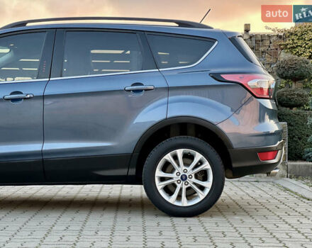 Синий Форд Эскейп, объемом двигателя 1.5 л и пробегом 162 тыс. км за 13599 $, фото 10 на Automoto.ua