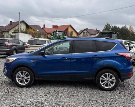 Синий Форд Эскейп, объемом двигателя 1.5 л и пробегом 188 тыс. км за 10699 $, фото 4 на Automoto.ua