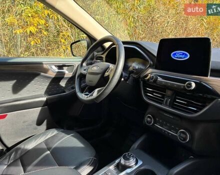 Синий Форд Эскейп, объемом двигателя 2.49 л и пробегом 261 тыс. км за 19000 $, фото 9 на Automoto.ua