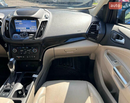 Синий Форд Эскейп, объемом двигателя 2 л и пробегом 39 тыс. км за 3000 $, фото 15 на Automoto.ua