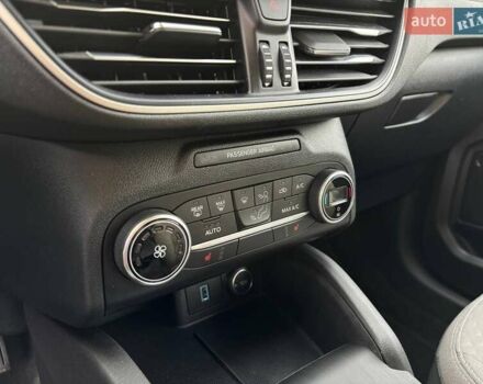 Синий Форд Эскейп, объемом двигателя 1.5 л и пробегом 166 тыс. км за 14500 $, фото 46 на Automoto.ua