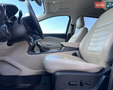 Синий Форд Эскейп, объемом двигателя 2 л и пробегом 39 тыс. км за 3000 $, фото 9 на Automoto.ua