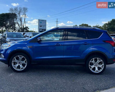 Синий Форд Эскейп, объемом двигателя 2 л и пробегом 39 тыс. км за 3000 $, фото 7 на Automoto.ua