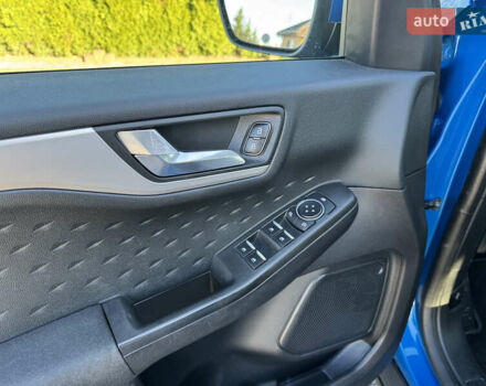 Синій Форд Ескейп, об'ємом двигуна 1.5 л та пробігом 167 тис. км за 15500 $, фото 56 на Automoto.ua