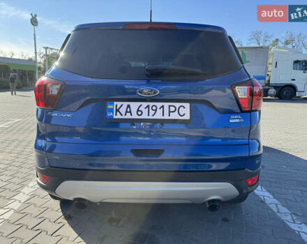 Синий Форд Эскейп, объемом двигателя 1.5 л и пробегом 77 тыс. км за 14400 $, фото 5 на Automoto.ua
