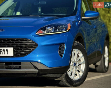 Синій Форд Ескейп, об'ємом двигуна 1.5 л та пробігом 167 тис. км за 15500 $, фото 7 на Automoto.ua