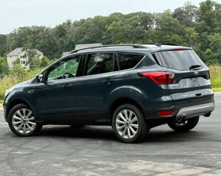 Синій Форд Ескейп, об'ємом двигуна 1.5 л та пробігом 32 тис. км за 7000 $, фото 4 на Automoto.ua