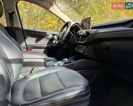 Синий Форд Эскейп, объемом двигателя 2.49 л и пробегом 261 тыс. км за 19000 $, фото 17 на Automoto.ua