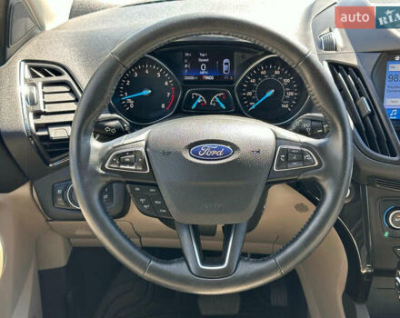 Синий Форд Эскейп, объемом двигателя 2 л и пробегом 39 тыс. км за 3000 $, фото 12 на Automoto.ua