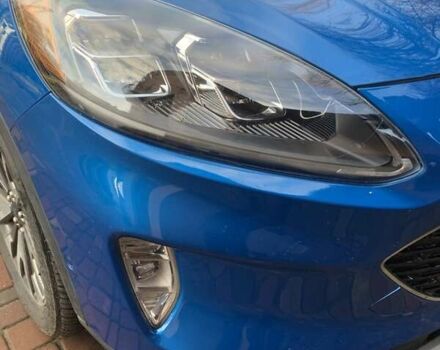 Синий Форд Эскейп, объемом двигателя 2 л и пробегом 57 тыс. км за 23000 $, фото 3 на Automoto.ua