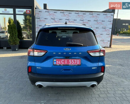 Синий Форд Эскейп, объемом двигателя 1.5 л и пробегом 156 тыс. км за 16700 $, фото 6 на Automoto.ua
