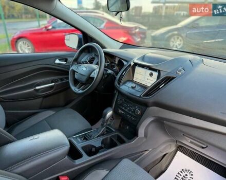 Синий Форд Эскейп, объемом двигателя 1.5 л и пробегом 217 тыс. км за 8800 $, фото 10 на Automoto.ua