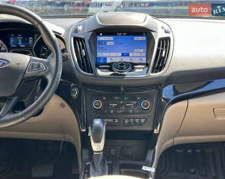 Синий Форд Эскейп, объемом двигателя 2 л и пробегом 39 тыс. км за 3000 $, фото 14 на Automoto.ua