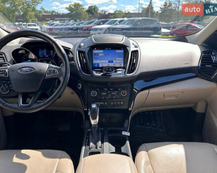 Синий Форд Эскейп, объемом двигателя 2 л и пробегом 39 тыс. км за 3000 $, фото 13 на Automoto.ua