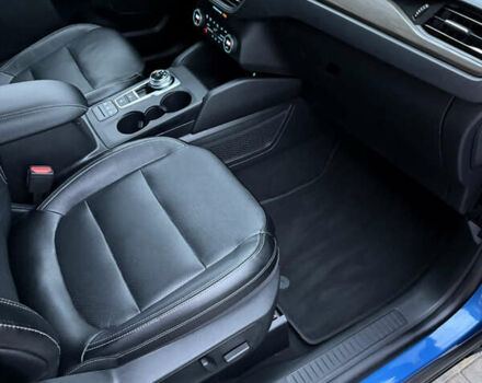 Синий Форд Эскейп, объемом двигателя 2.5 л и пробегом 83 тыс. км за 21000 $, фото 52 на Automoto.ua