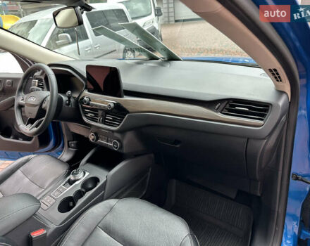 Синий Форд Эскейп, объемом двигателя 2.49 л и пробегом 91 тыс. км за 24950 $, фото 158 на Automoto.ua