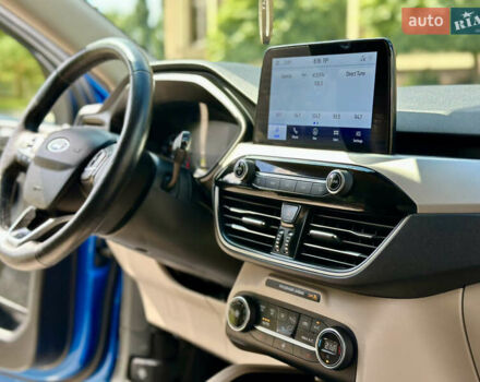 Синий Форд Эскейп, объемом двигателя 1.5 л и пробегом 148 тыс. км за 16999 $, фото 45 на Automoto.ua