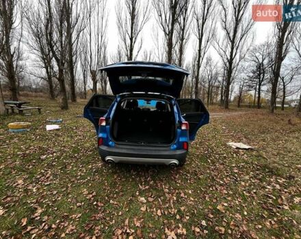 Синий Форд Эскейп, объемом двигателя 0 л и пробегом 122 тыс. км за 17000 $, фото 18 на Automoto.ua