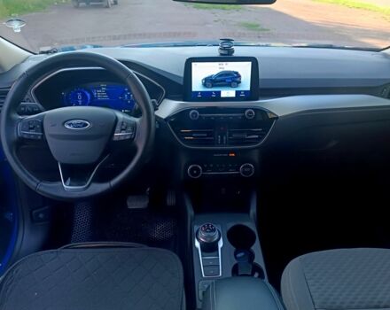 Синий Форд Эскейп, объемом двигателя 0 л и пробегом 138 тыс. км за 19600 $, фото 3 на Automoto.ua