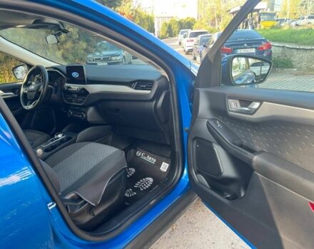 Синій Форд Ескейп, об'ємом двигуна 1.5 л та пробігом 25 тис. км за 17300 $, фото 9 на Automoto.ua