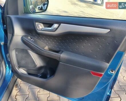 Синій Форд Ескейп, об'ємом двигуна 1.5 л та пробігом 66 тис. км за 16250 $, фото 47 на Automoto.ua