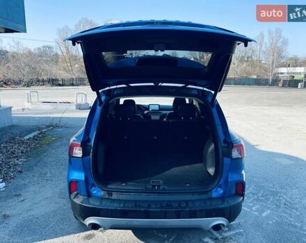 Синий Форд Эскейп, объемом двигателя 2.49 л и пробегом 241 тыс. км за 19100 $, фото 15 на Automoto.ua