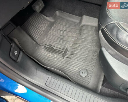 Синий Форд Эскейп, объемом двигателя 2.49 л и пробегом 91 тыс. км за 24950 $, фото 128 на Automoto.ua