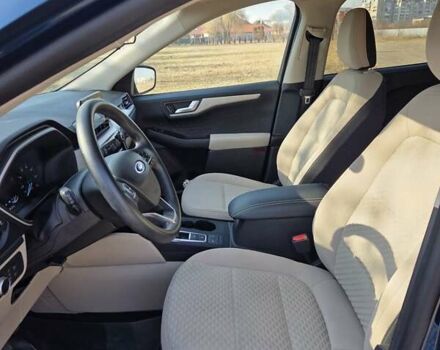 Синий Форд Эскейп, объемом двигателя 1.5 л и пробегом 40 тыс. км за 17900 $, фото 8 на Automoto.ua