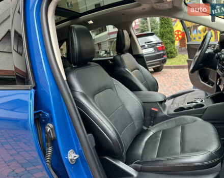 Синий Форд Эскейп, объемом двигателя 2.49 л и пробегом 91 тыс. км за 24950 $, фото 157 на Automoto.ua