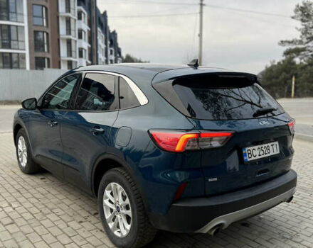 Синий Форд Эскейп, объемом двигателя 1.5 л и пробегом 31 тыс. км за 17200 $, фото 3 на Automoto.ua