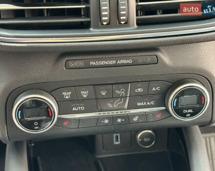 Синий Форд Эскейп, объемом двигателя 2.49 л и пробегом 91 тыс. км за 24950 $, фото 117 на Automoto.ua