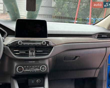 Синий Форд Эскейп, объемом двигателя 2.49 л и пробегом 91 тыс. км за 24950 $, фото 152 на Automoto.ua