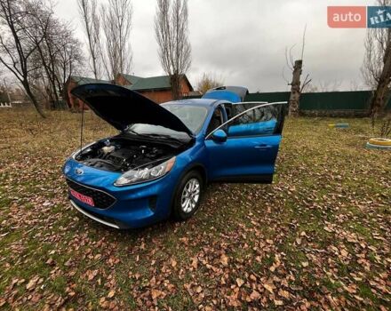 Синий Форд Эскейп, объемом двигателя 0 л и пробегом 122 тыс. км за 17000 $, фото 27 на Automoto.ua