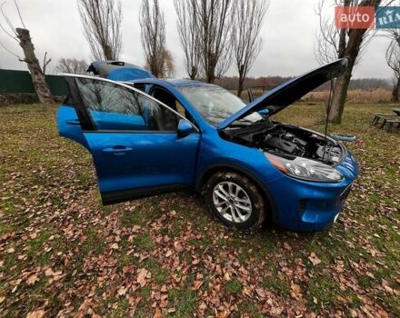 Синий Форд Эскейп, объемом двигателя 0 л и пробегом 122 тыс. км за 17000 $, фото 10 на Automoto.ua