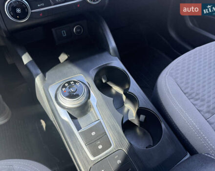 Форд Эскейп 2020 в Борисполе на Automoto.ua Синий Форд Эскейп, объемом двигателя 1.5 л и пробегом 215 тыс. км за 12999 $, фото 15 на Automoto.ua