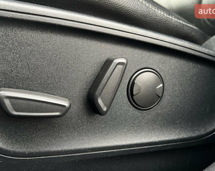 Синий Форд Эскейп, объемом двигателя 2.49 л и пробегом 103 тыс. км за 18999 $, фото 17 на Automoto.ua