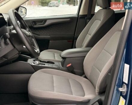 Синій Форд Ескейп, об'ємом двигуна 1.5 л та пробігом 75 тис. км за 14350 $, фото 7 на Automoto.ua