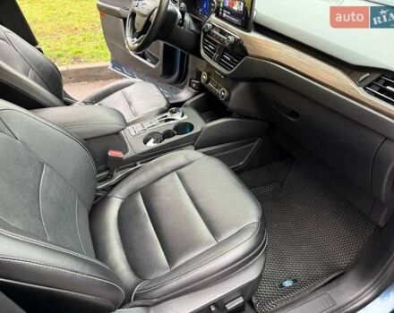 Синий Форд Эскейп, объемом двигателя 2.5 л и пробегом 93 тыс. км за 21900 $, фото 10 на Automoto.ua