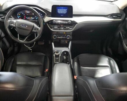 Синий Форд Эскейп, объемом двигателя 2 л и пробегом 83 тыс. км за 4000 $, фото 6 на Automoto.ua