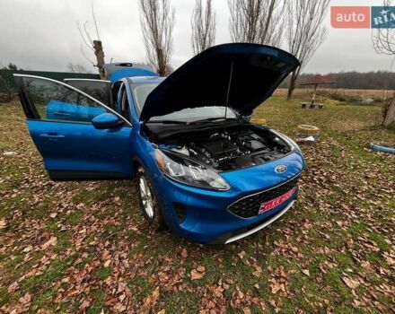 Синий Форд Эскейп, объемом двигателя 0 л и пробегом 122 тыс. км за 17000 $, фото 9 на Automoto.ua