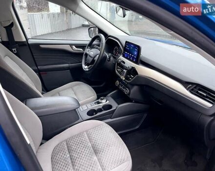 Синий Форд Эскейп, объемом двигателя 1.5 л и пробегом 41 тыс. км за 17000 $, фото 14 на Automoto.ua