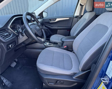Синий Форд Эскейп, объемом двигателя 1.5 л и пробегом 29 тыс. км за 18500 $, фото 51 на Automoto.ua