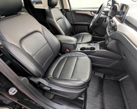 Синий Форд Эскейп, объемом двигателя 0 л и пробегом 22 тыс. км за 16500 $, фото 7 на Automoto.ua