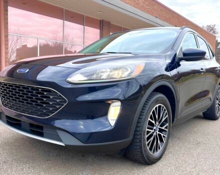 Синий Форд Эскейп, объемом двигателя 0 л и пробегом 22 тыс. км за 16500 $, фото 1 на Automoto.ua