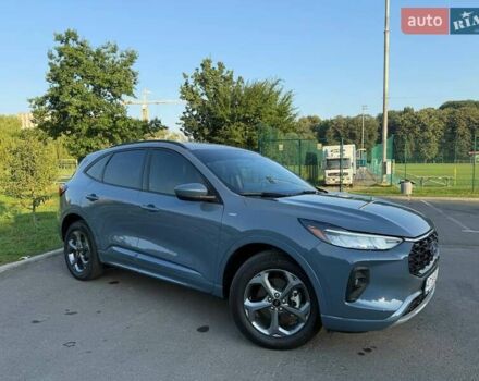 Синий Форд Эскейп, объемом двигателя 2 л и пробегом 12 тыс. км за 32800 $, фото 1 на Automoto.ua