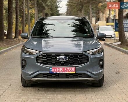 Синий Форд Эскейп, объемом двигателя 0 л и пробегом 16 тыс. км за 28950 $, фото 2 на Automoto.ua