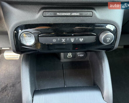 Синій Форд Ескейп, об'ємом двигуна 2.5 л та пробігом 19 тис. км за 29500 $, фото 27 на Automoto.ua