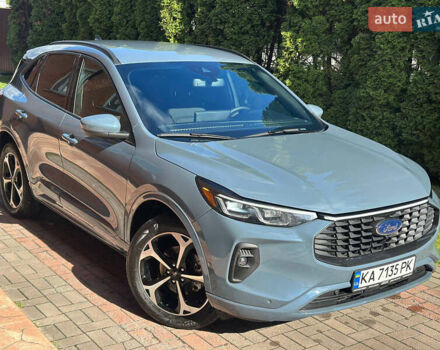 Синий Форд Эскейп, объемом двигателя 2.5 л и пробегом 9 тыс. км за 31500 $, фото 1 на Automoto.ua