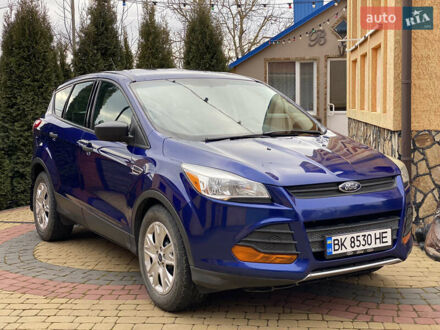 Форд Эскейп 2015 в Ровно на Automoto.ua Синий Форд Эскейп, объемом двигателя 2.5 л и пробегом 88 тыс. км за 12299 $, фото 1 на Automoto.ua
